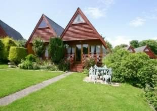 Chalet Tamarinda: 83 Kingsdown Holiday Park, Deal, Nr Dover Kent